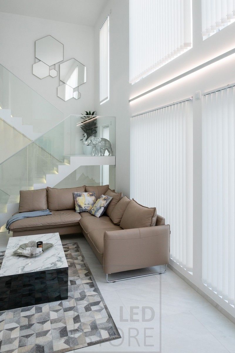 Indirect light in the living room